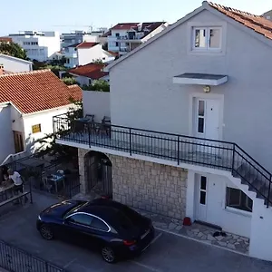  Apartament Suker